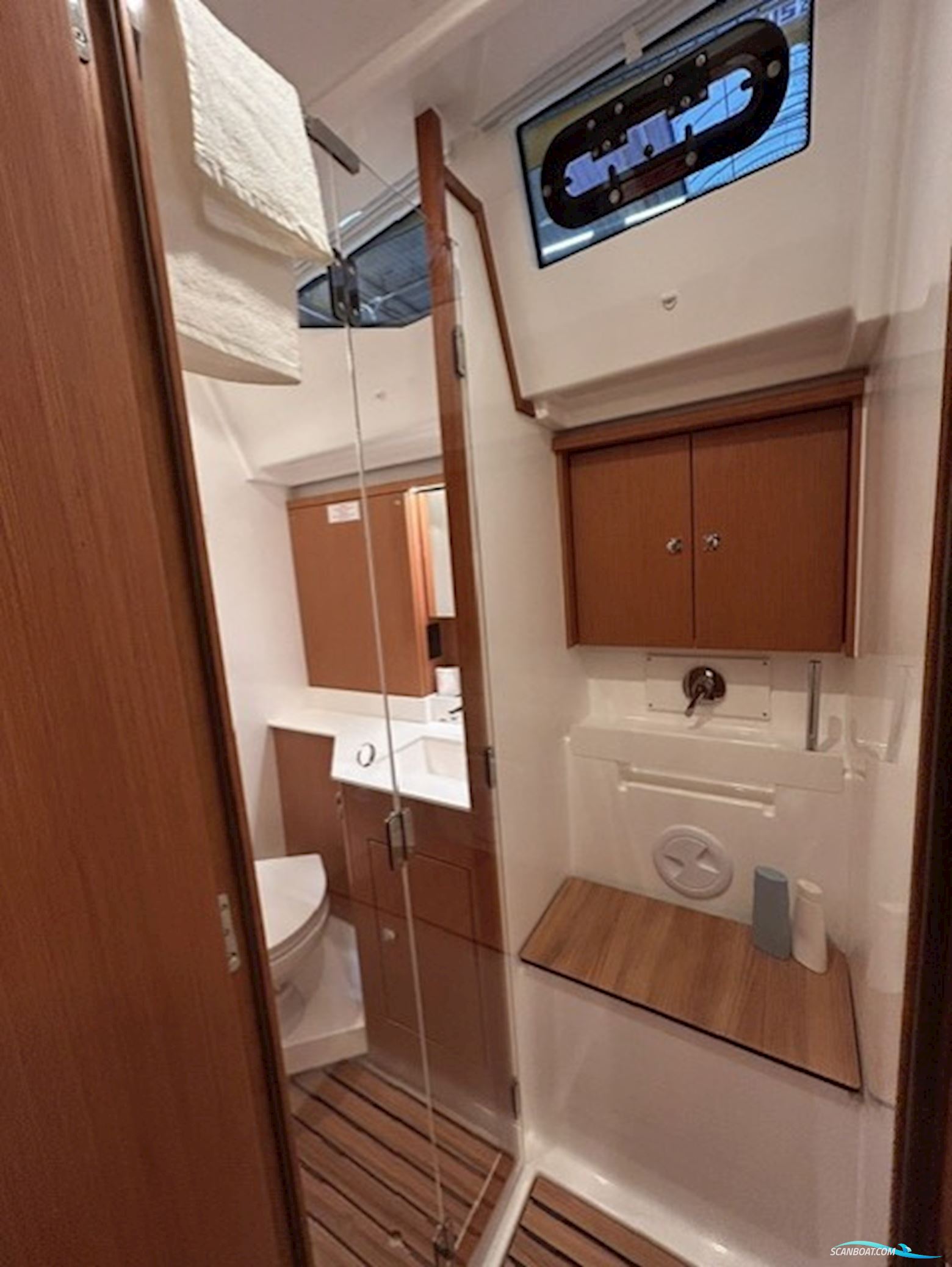 Bavaria C57 Style