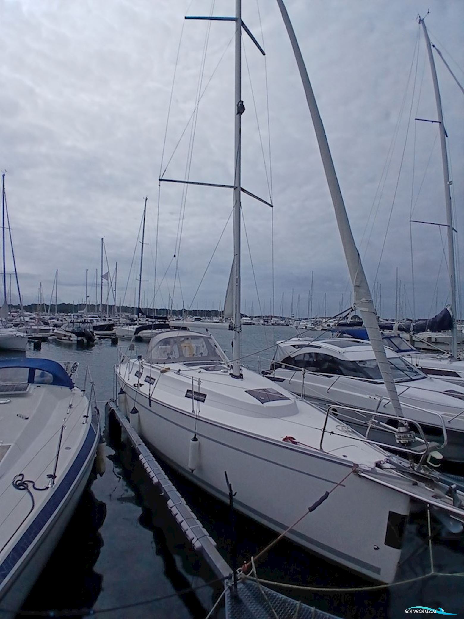 Bavaria Cruiser 32