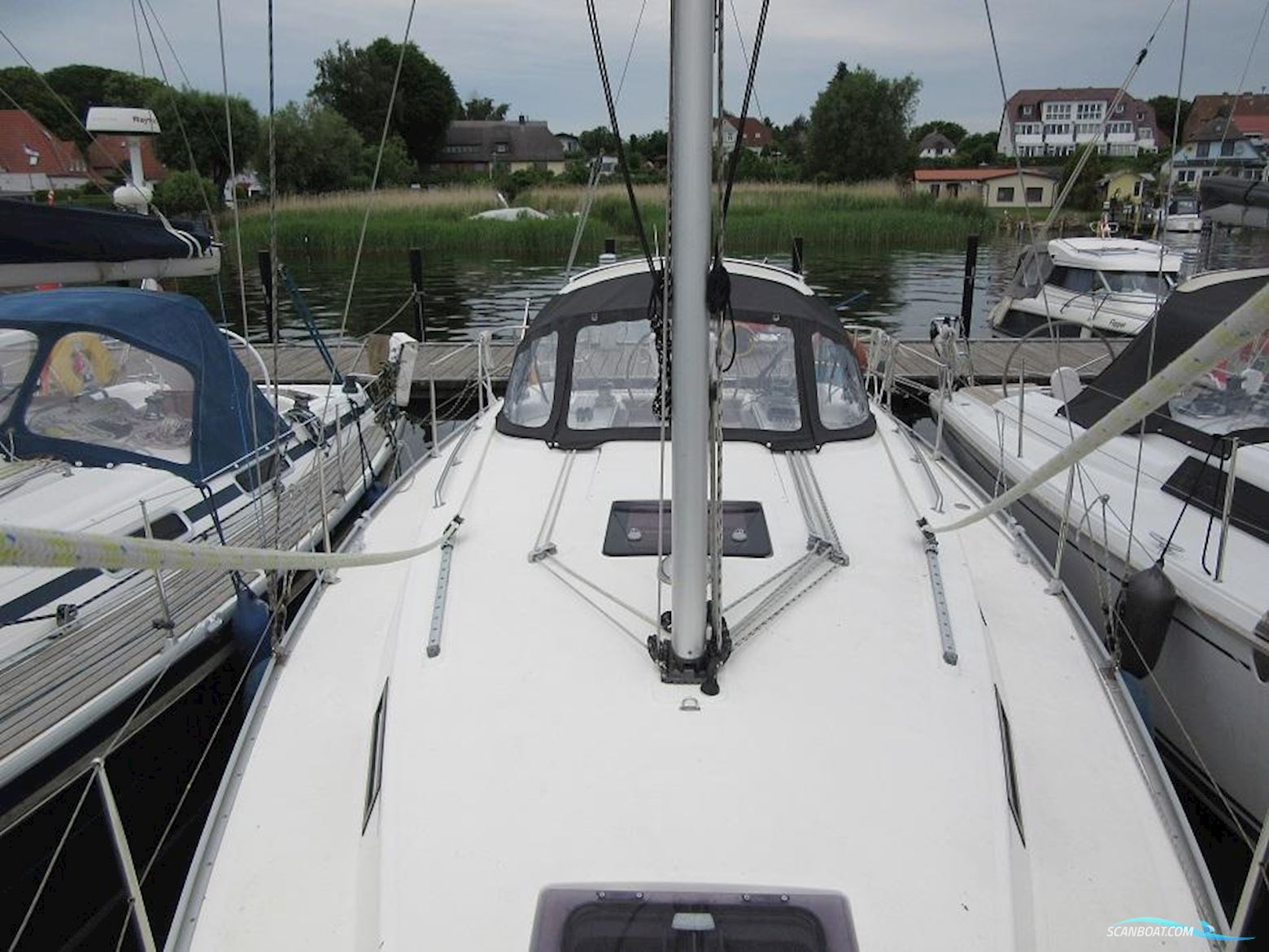 Bavaria Cruiser 32