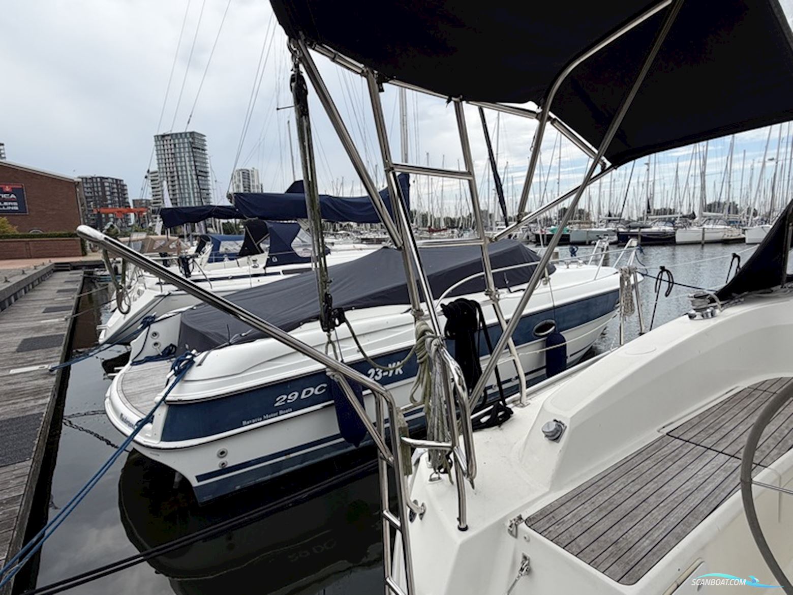 Bavaria Cruiser 32