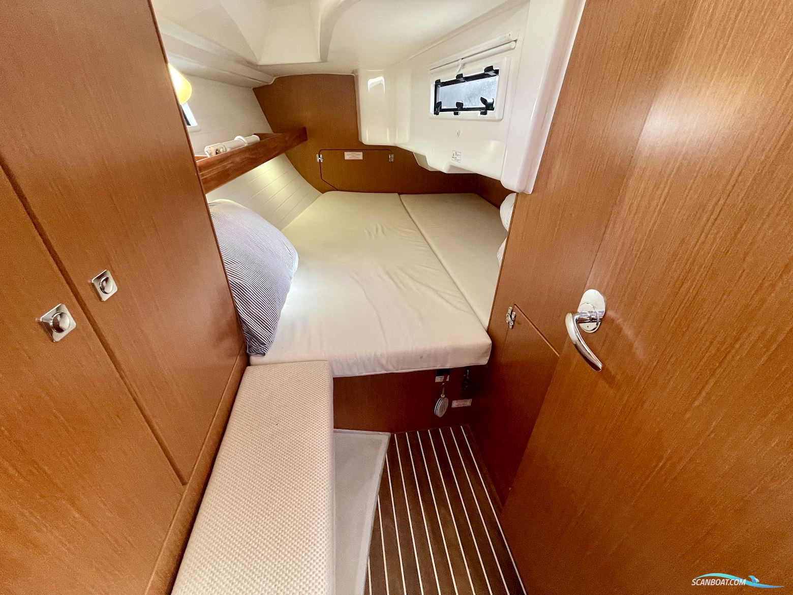 Bavaria Cruiser 33