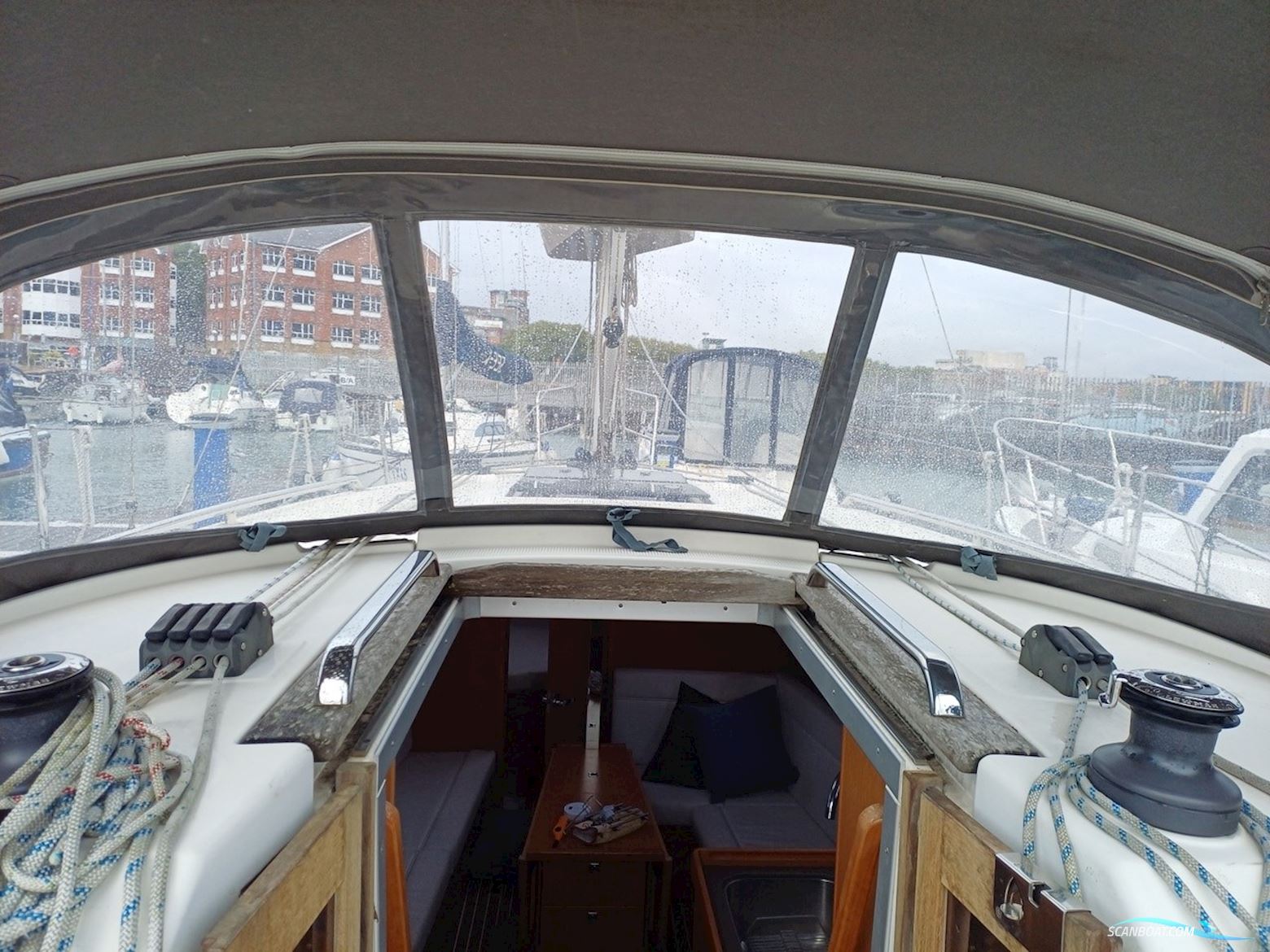 Bavaria Cruiser 33