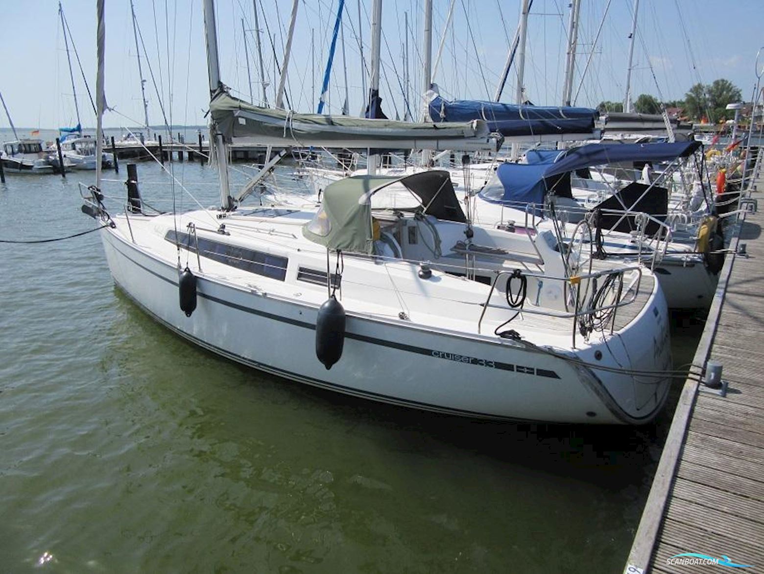 Bavaria Cruiser 33