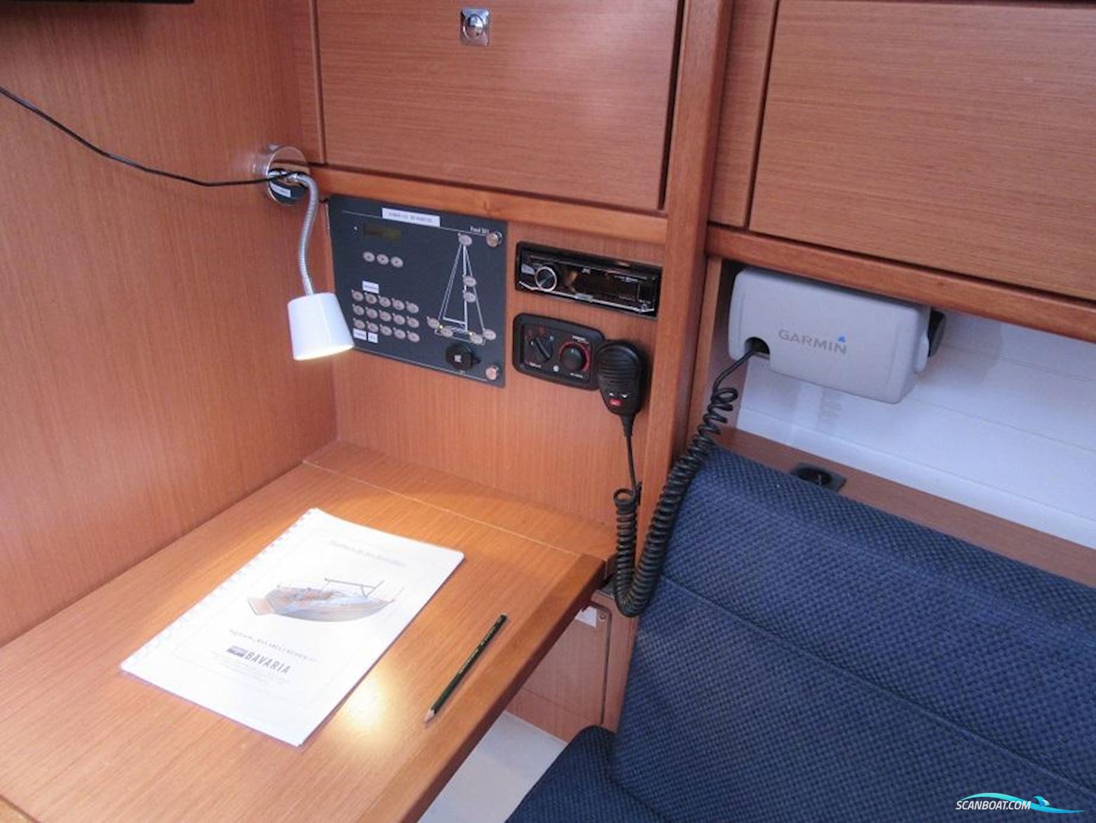 Bavaria Cruiser 33