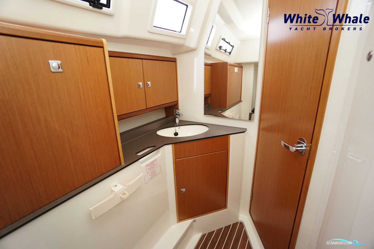 Bavaria Cruiser 33