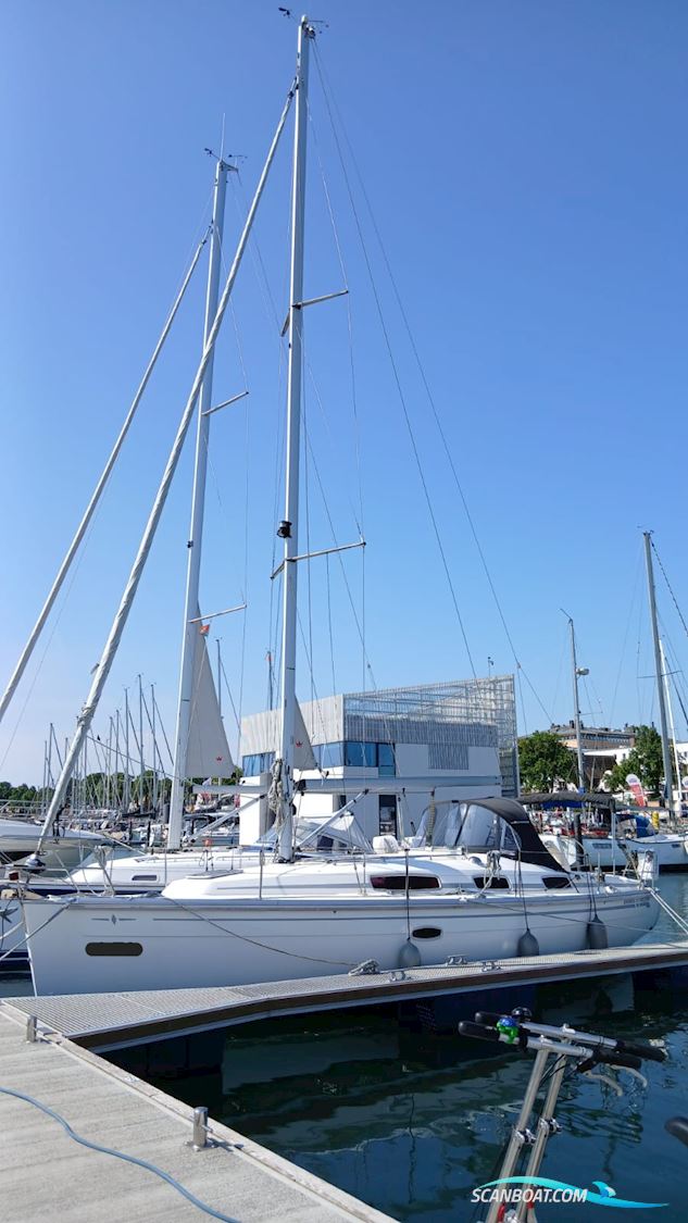 Bavaria Cruiser 34 Zeilboten 2008, met Volvo Penta D1-20 motor, Duitsland
