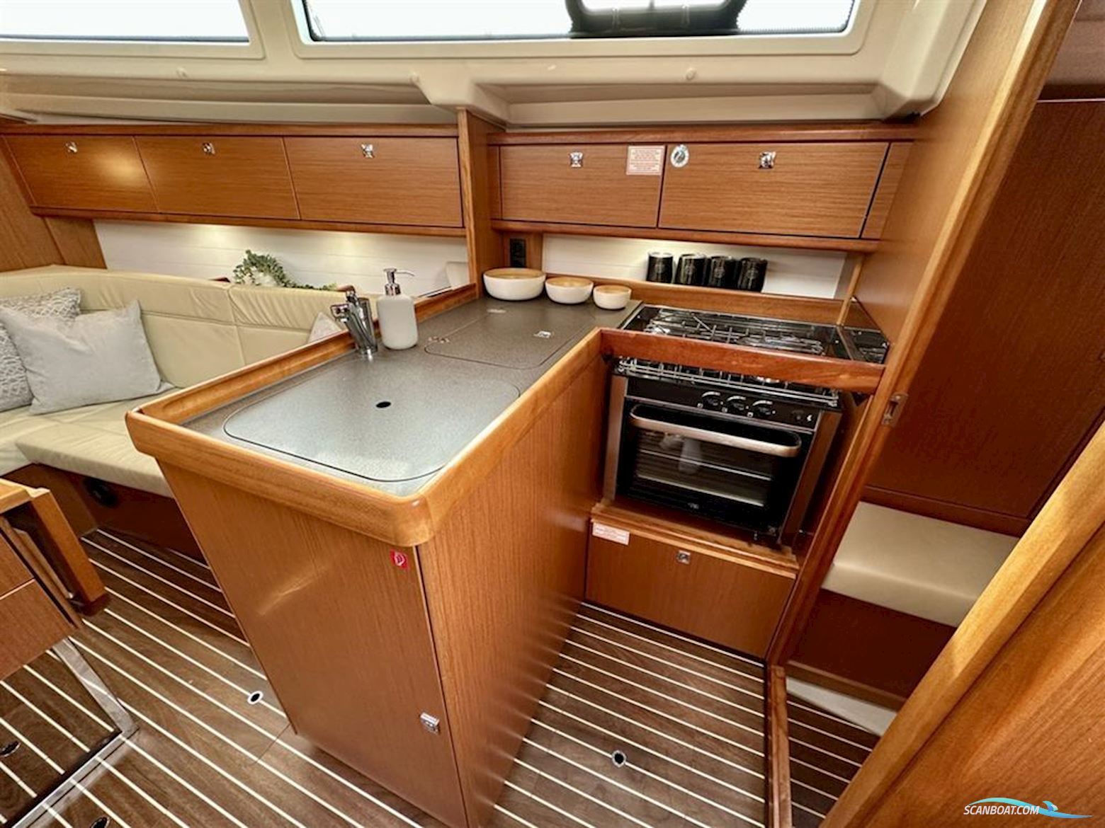 Bavaria Cruiser 34