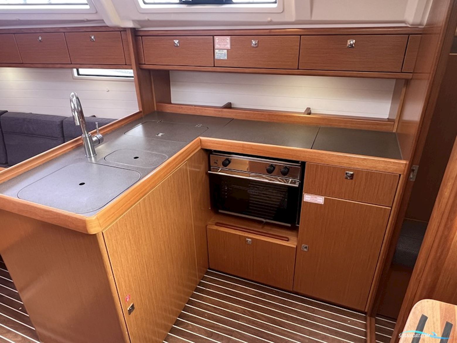 Bavaria Cruiser 37-3