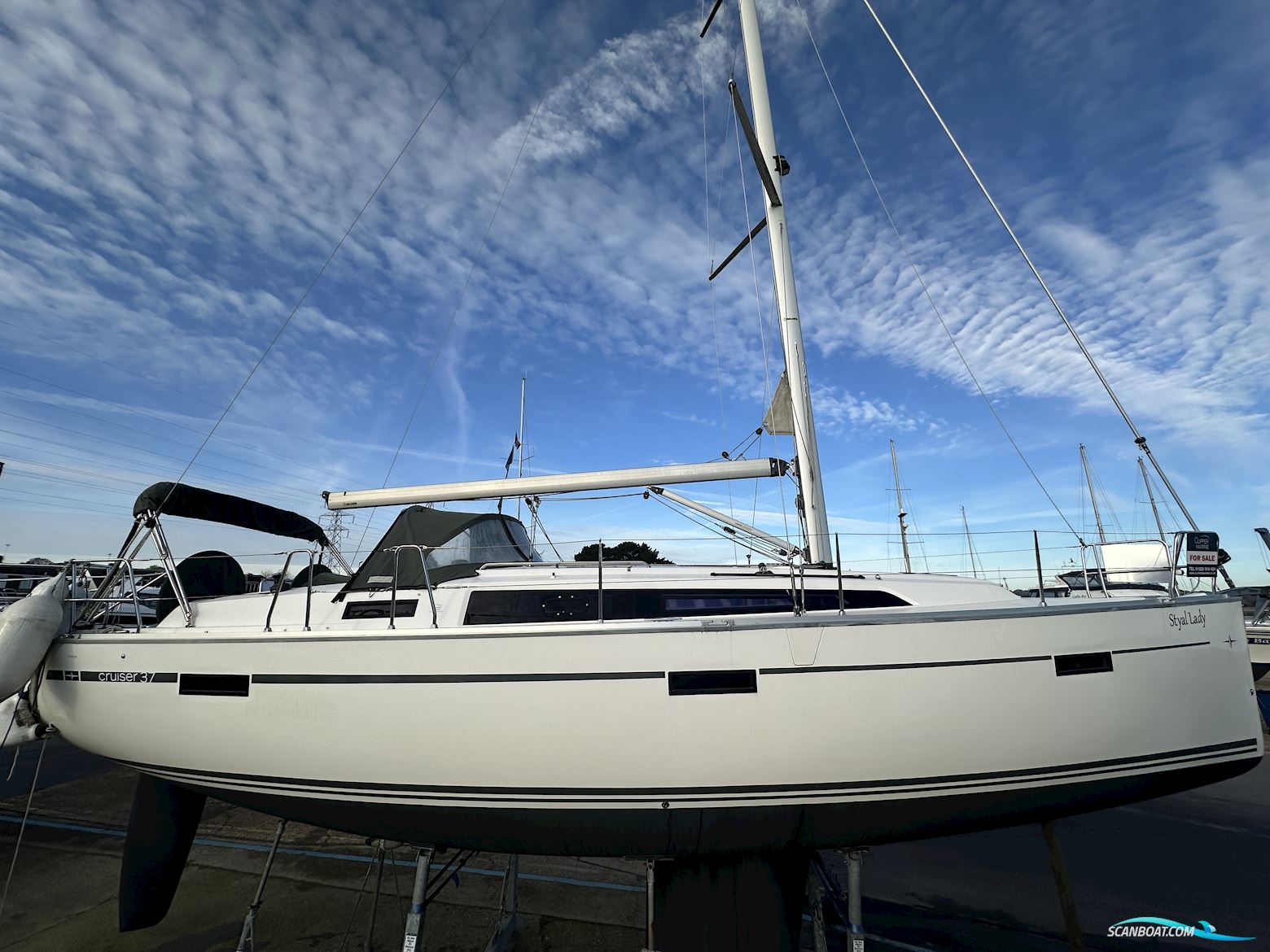 Bavaria Cruiser 37