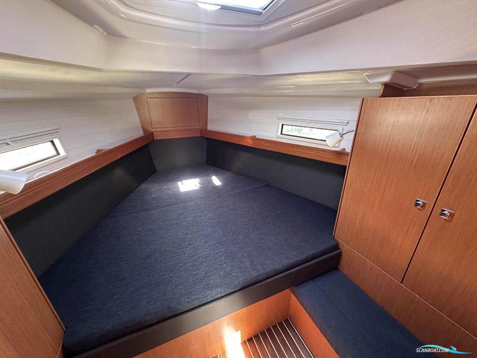Bavaria Cruiser 37