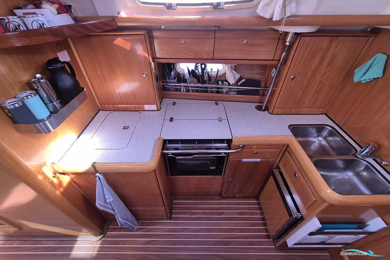 Bavaria Cruiser 42