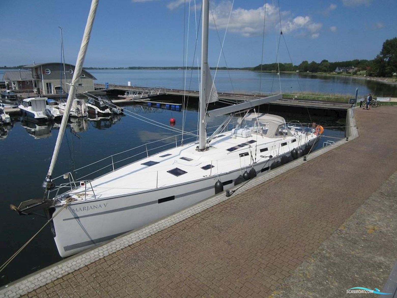 Bavaria Cruiser 55