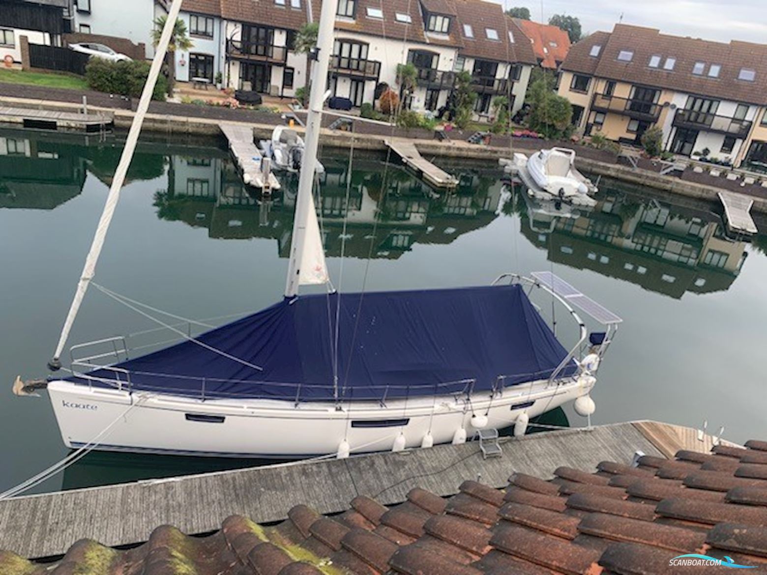 Bavaria Vision 42 Blue Edition