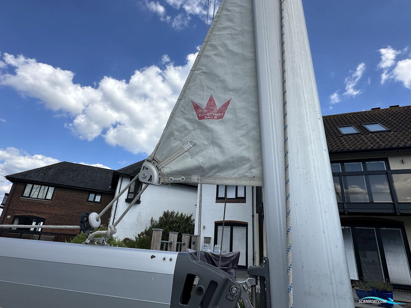 Bavaria Vision 42 Blue Edition