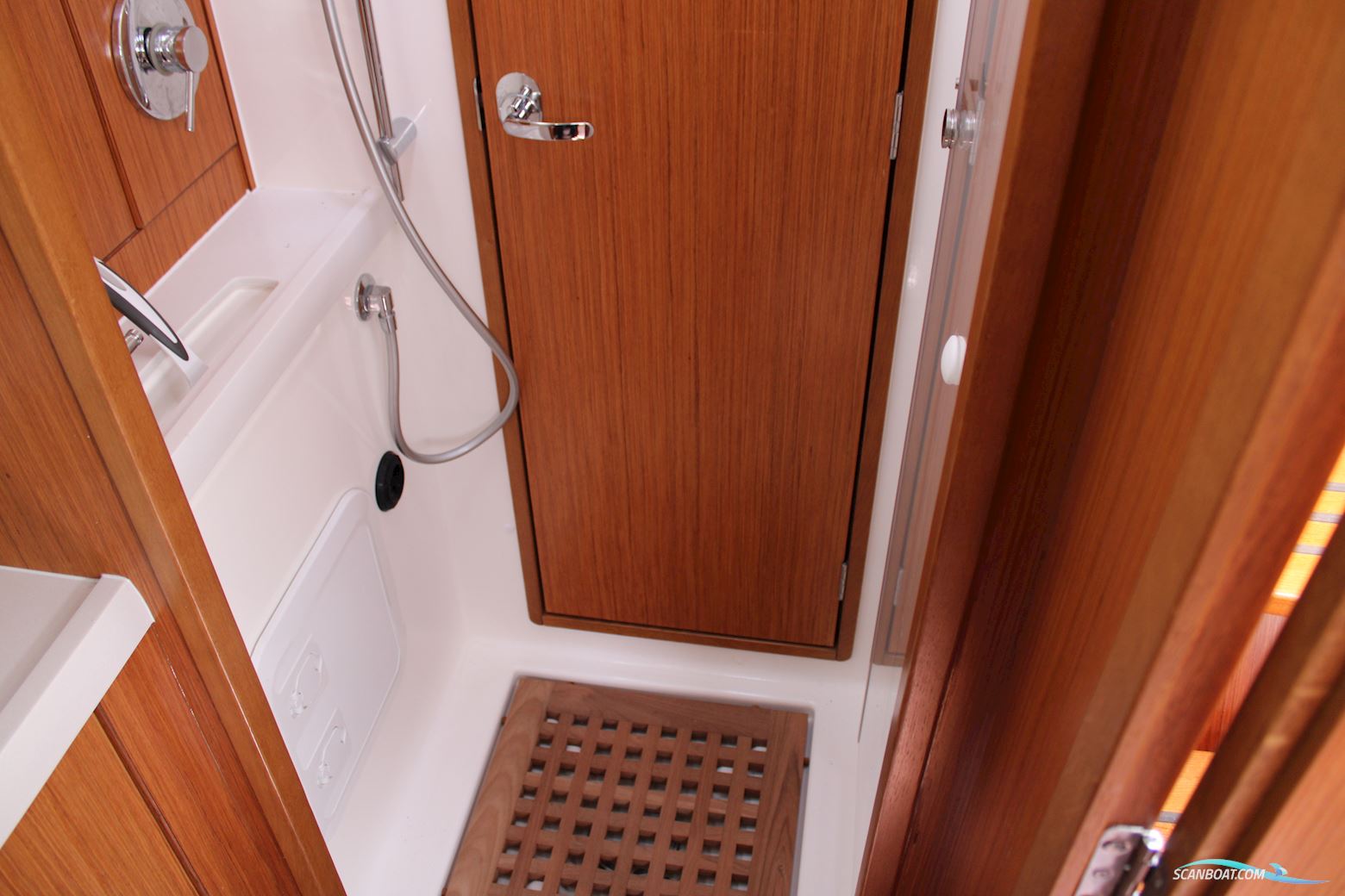 Bavaria Vision 42