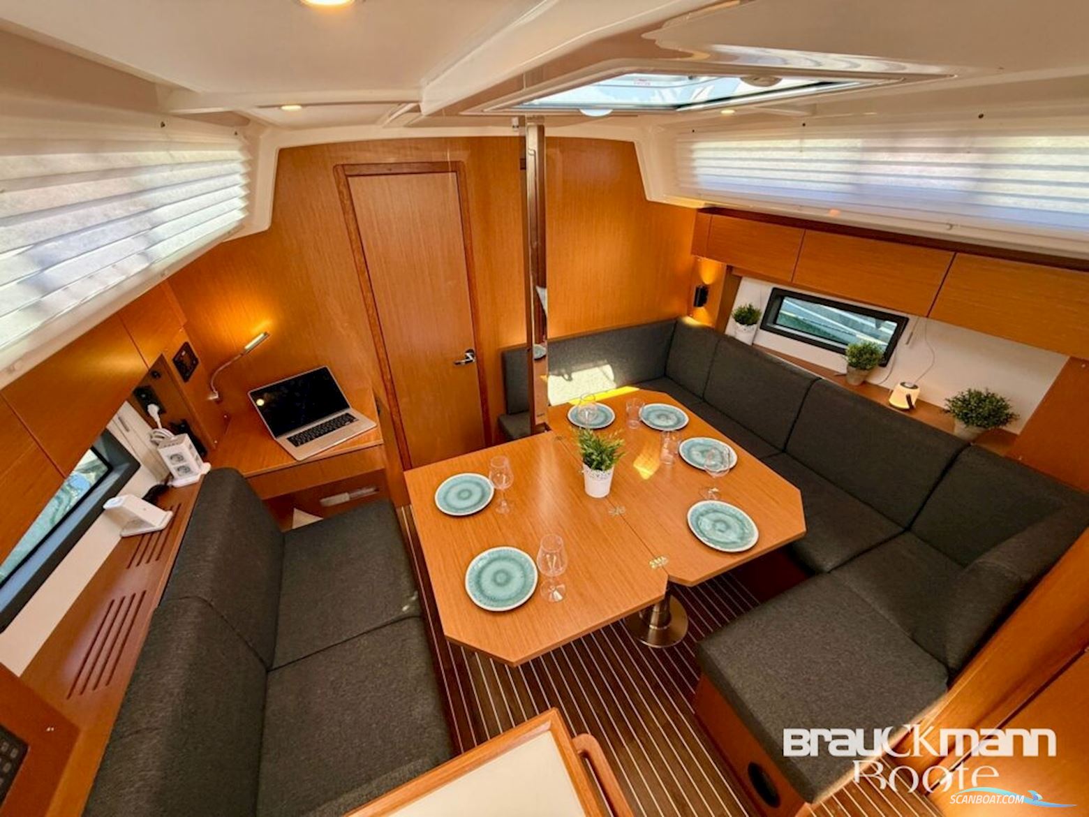 Bavaria Yachtbau Gmbh 38 C
