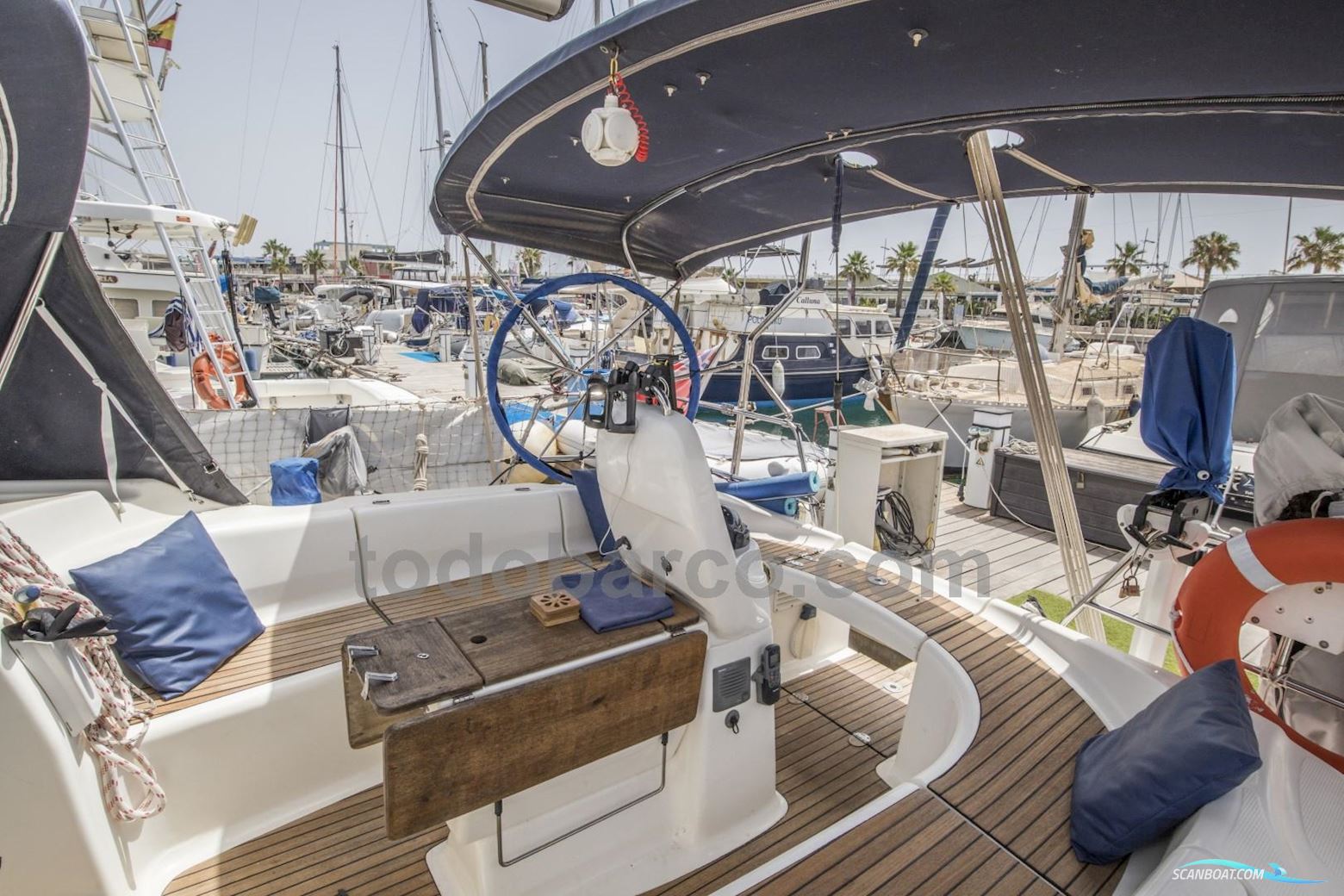 BAVARIA YACHTS 39 Cruiser