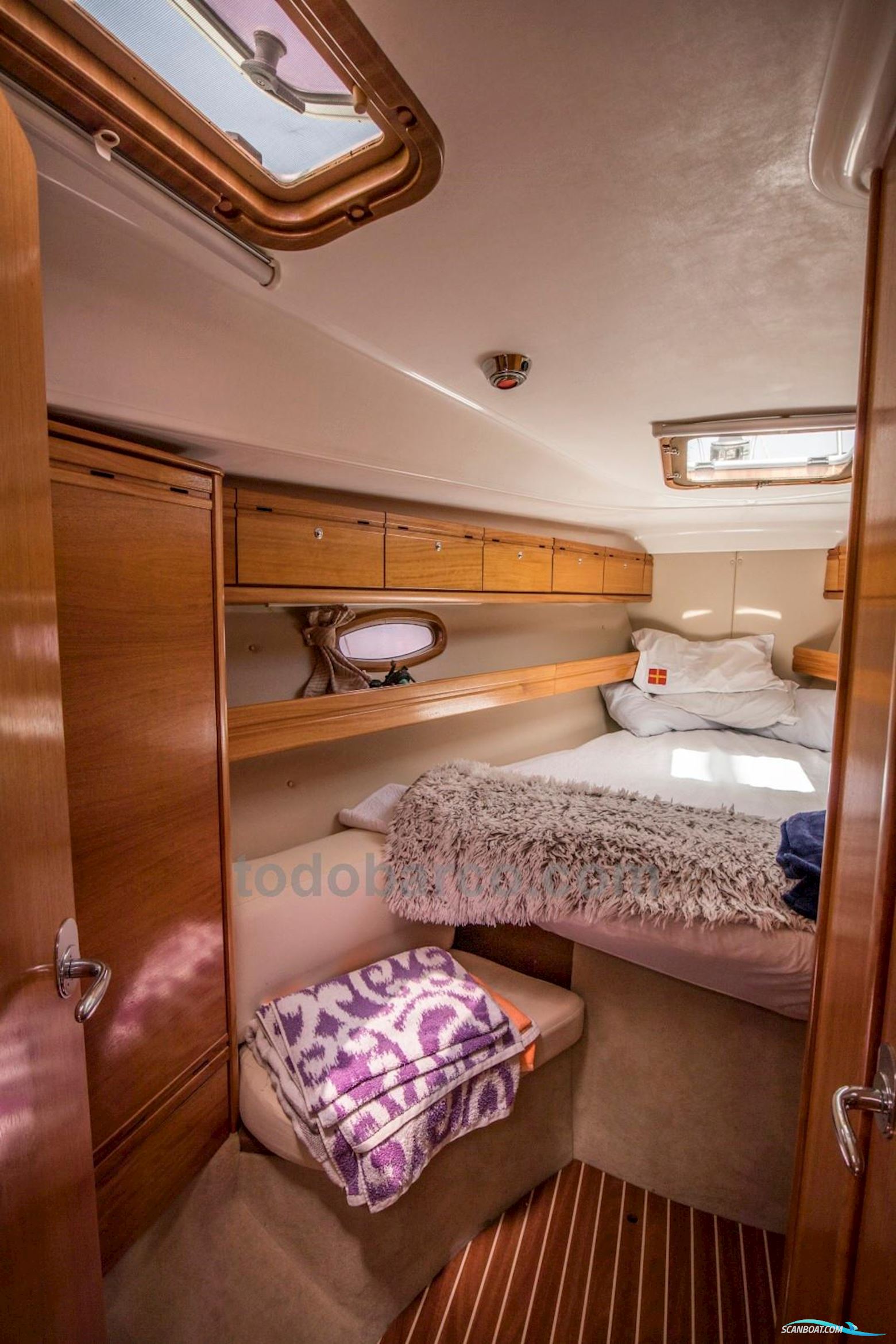 BAVARIA YACHTS 39 Cruiser
