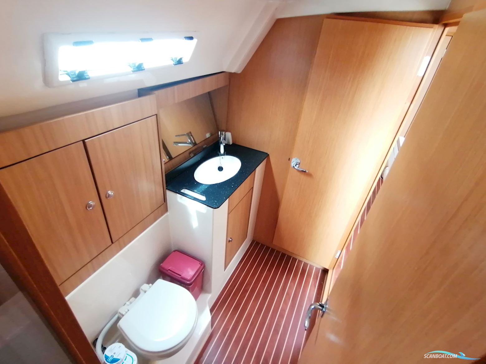 Bavaria Yachts 40 Cruiser