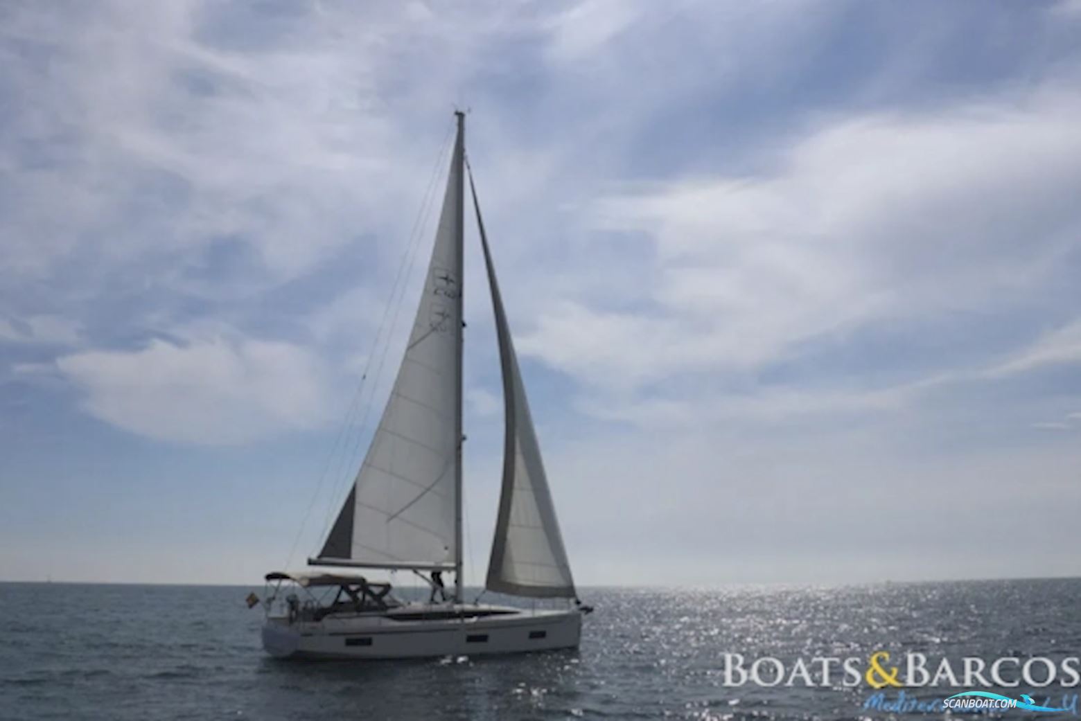 BAVARIA YACHTS C42