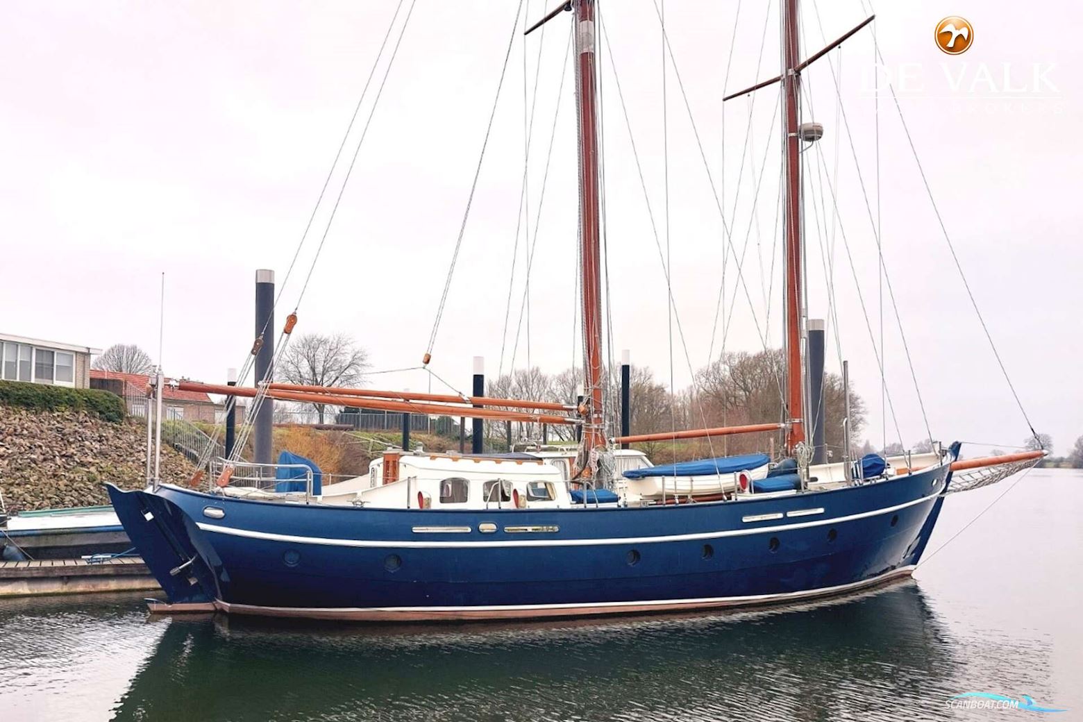 Beeldsnijder Pilothouse Schoener 50 Zeilboten 1996, met Cummins motor, The Netherlands