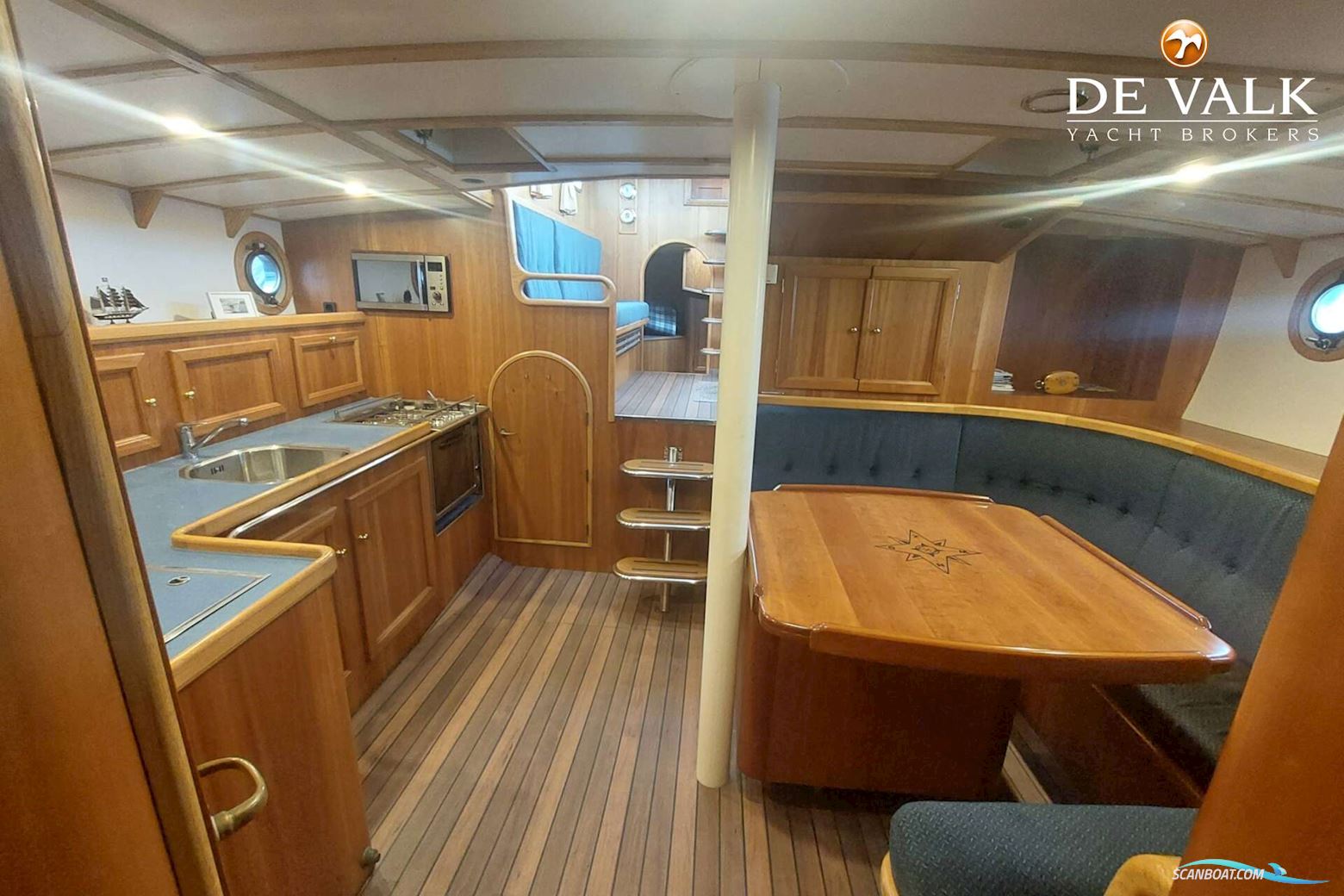 Beeldsnijder Pilothouse Schoener 50