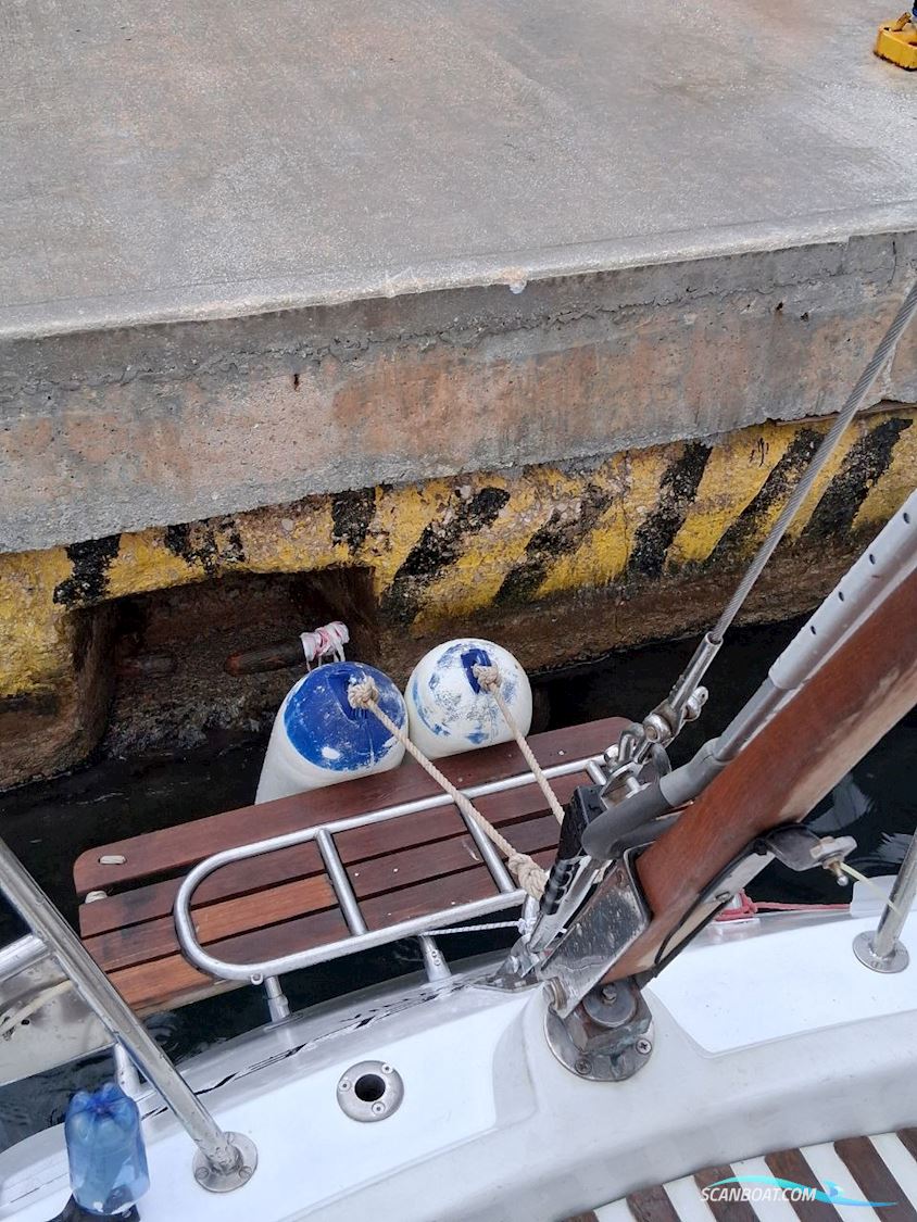 Beneteau 34.5 First
