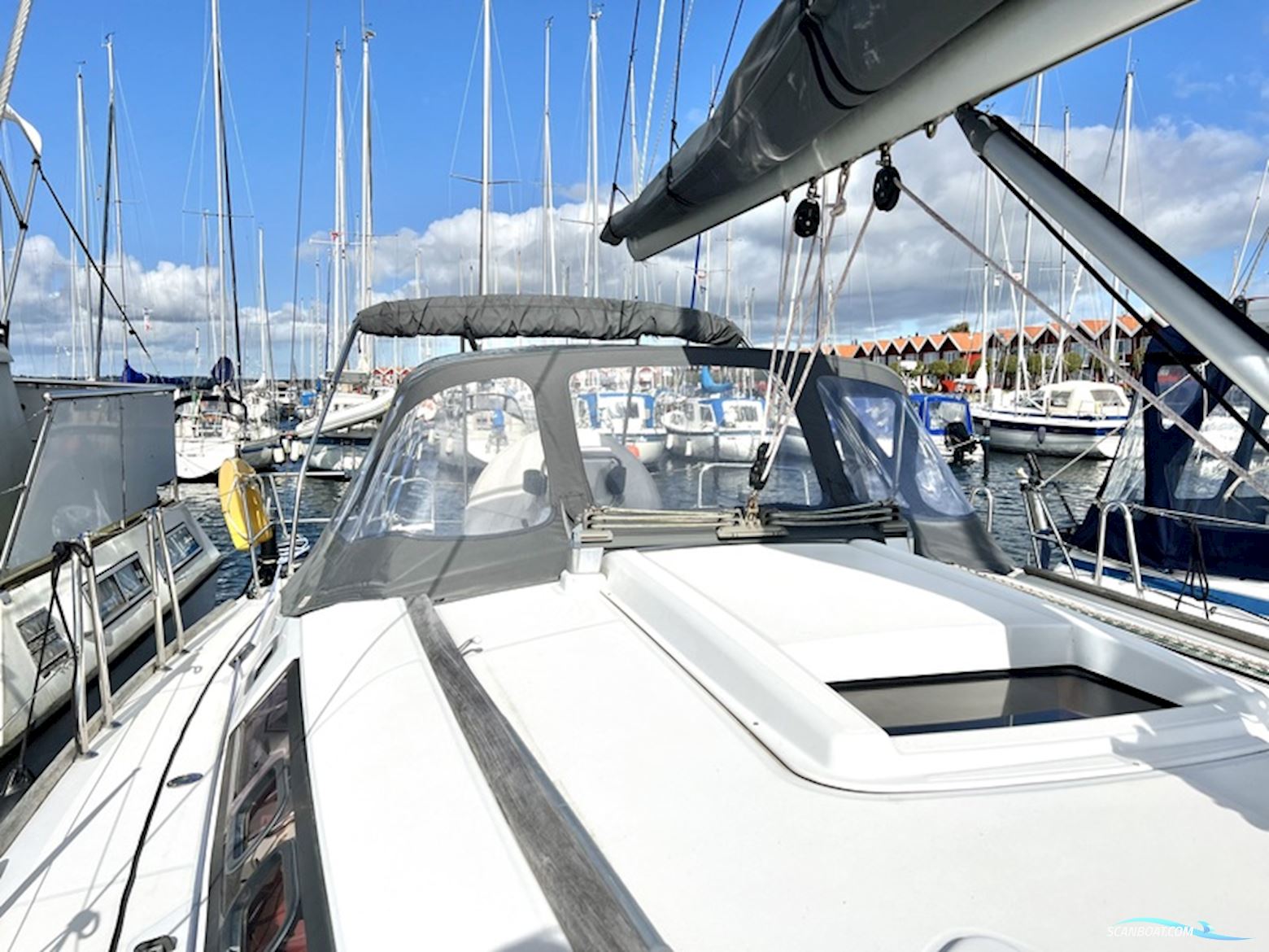 Beneteau 37