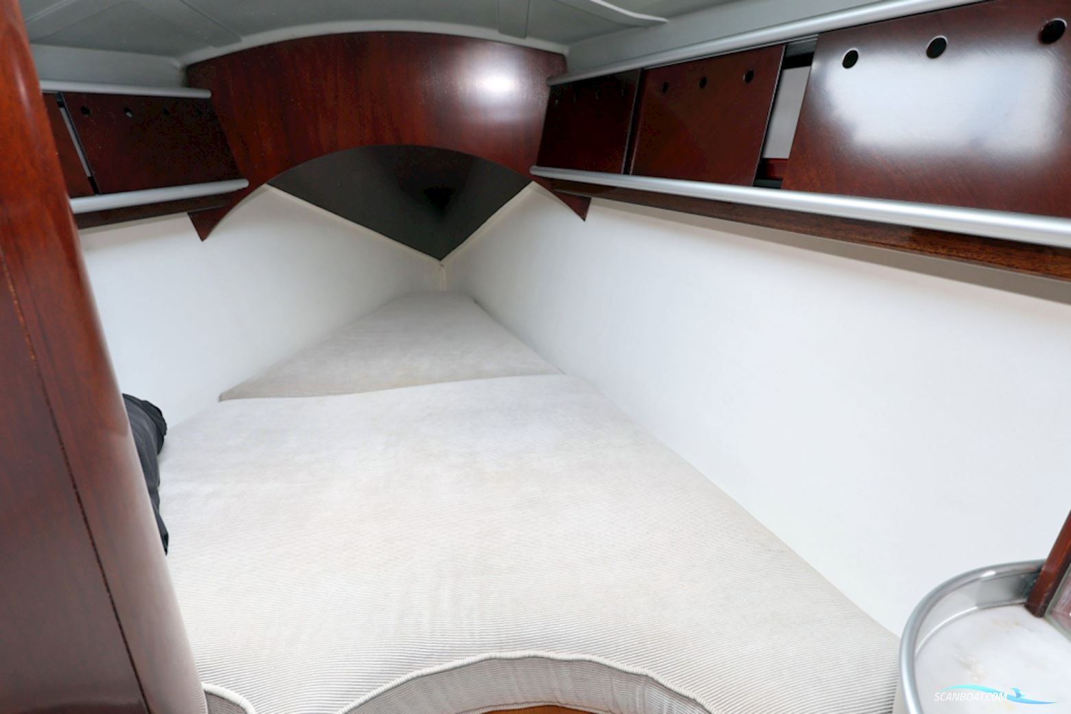 Beneteau 38S5