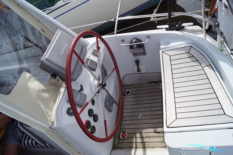 Beneteau 50 - Custom Made Decksalon