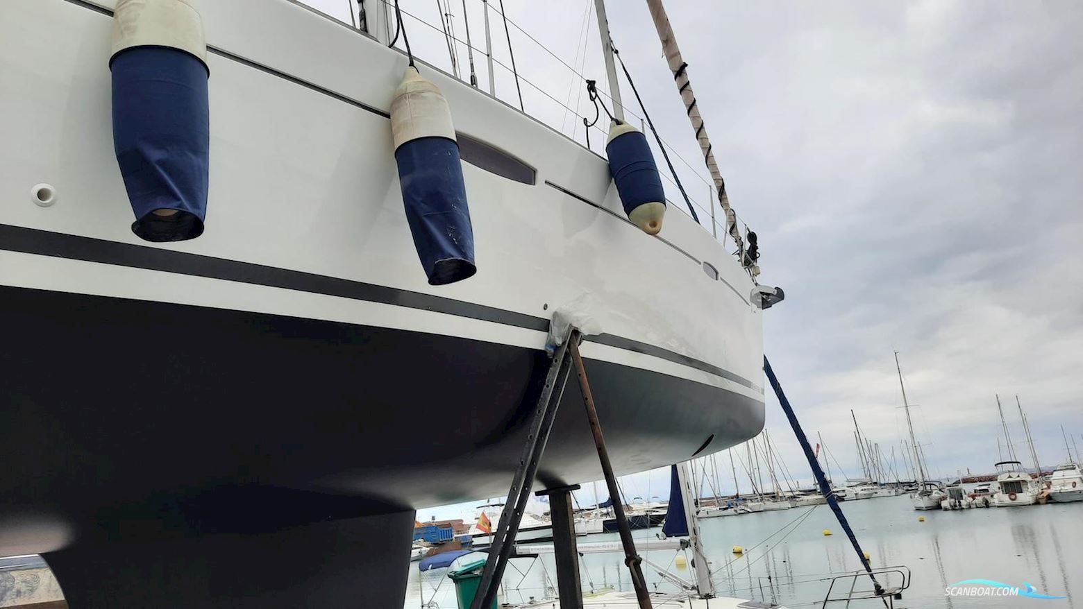 Beneteau 50