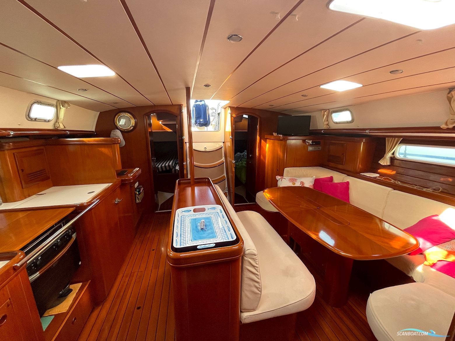 Beneteau 50