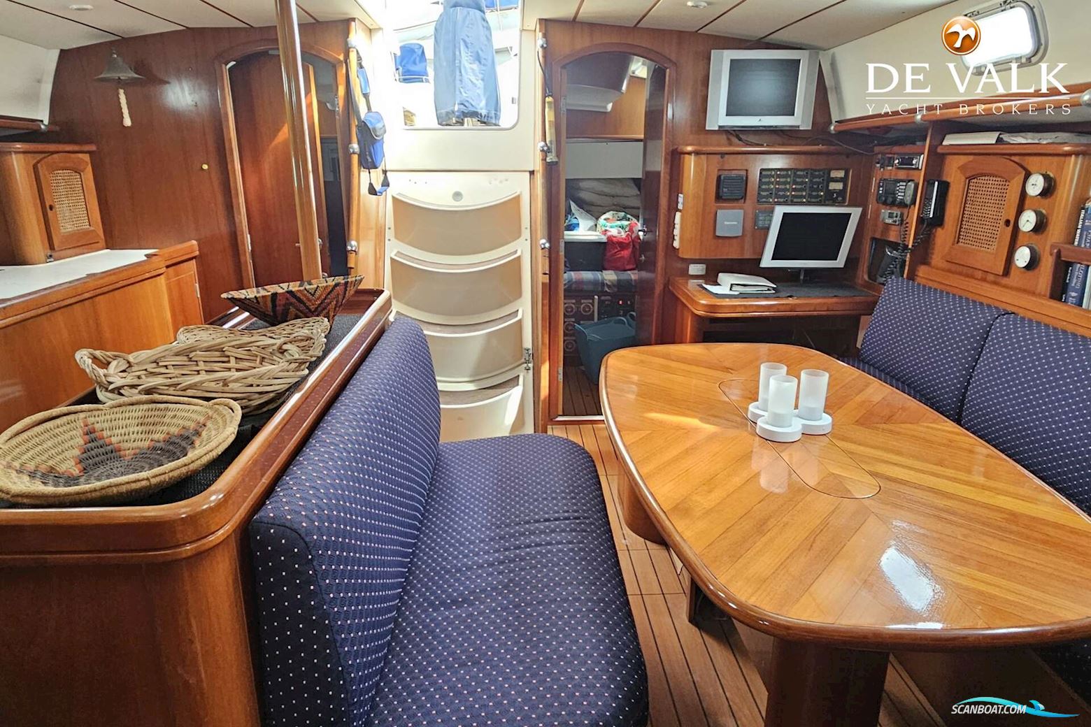 Beneteau 50