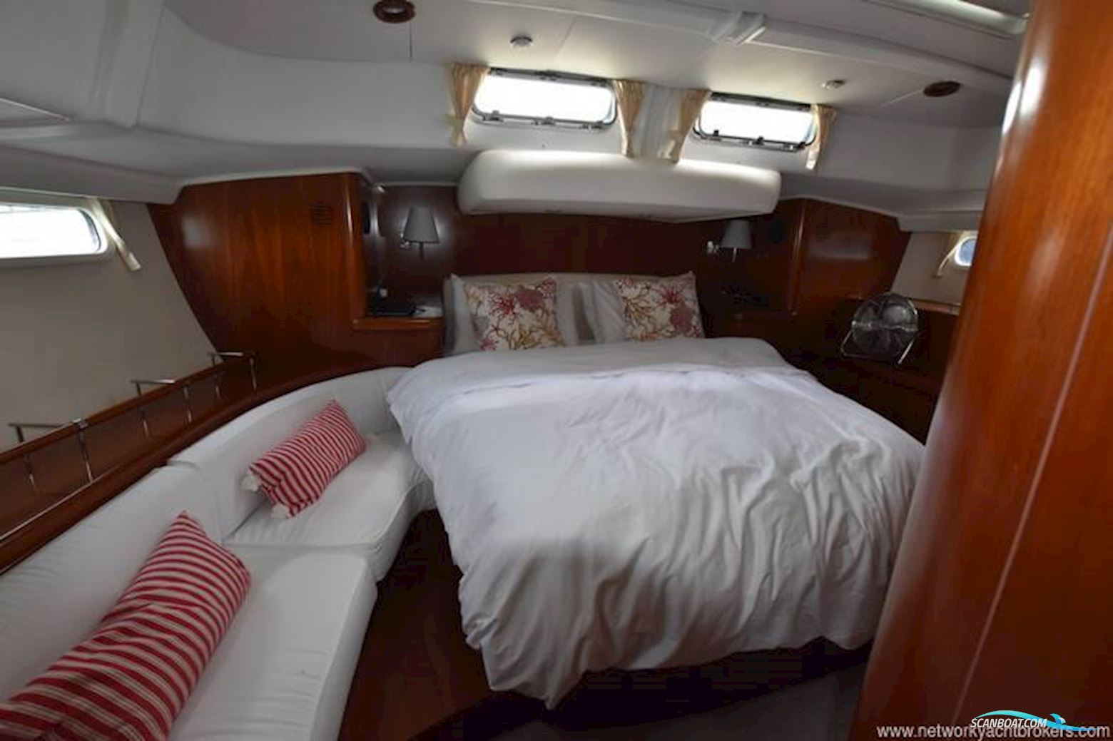 Beneteau 57