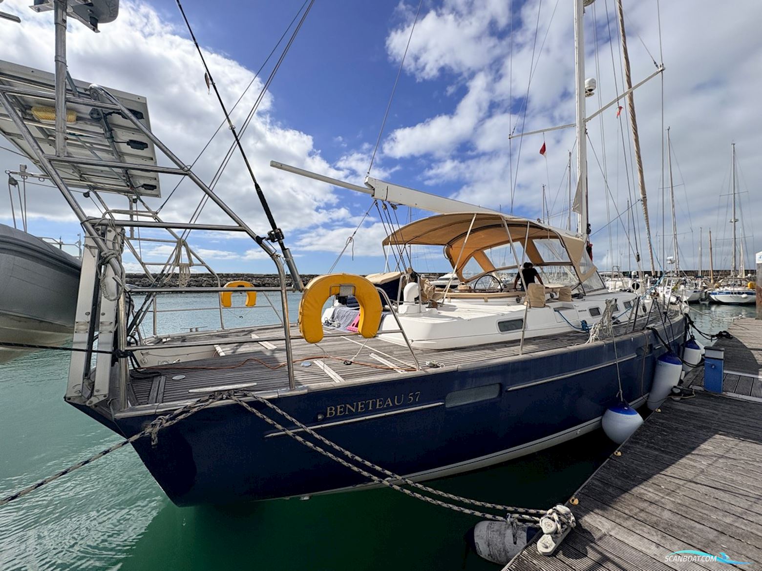 Beneteau 57