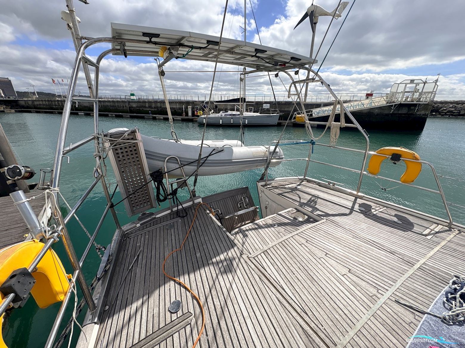 Beneteau 57