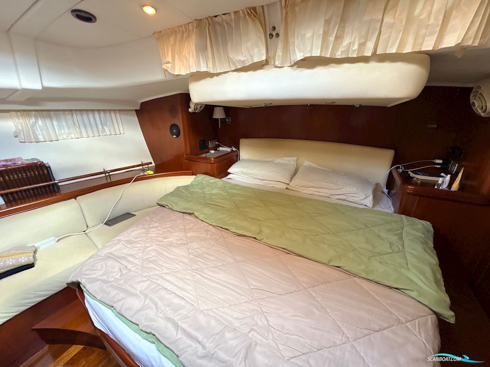 Beneteau 57