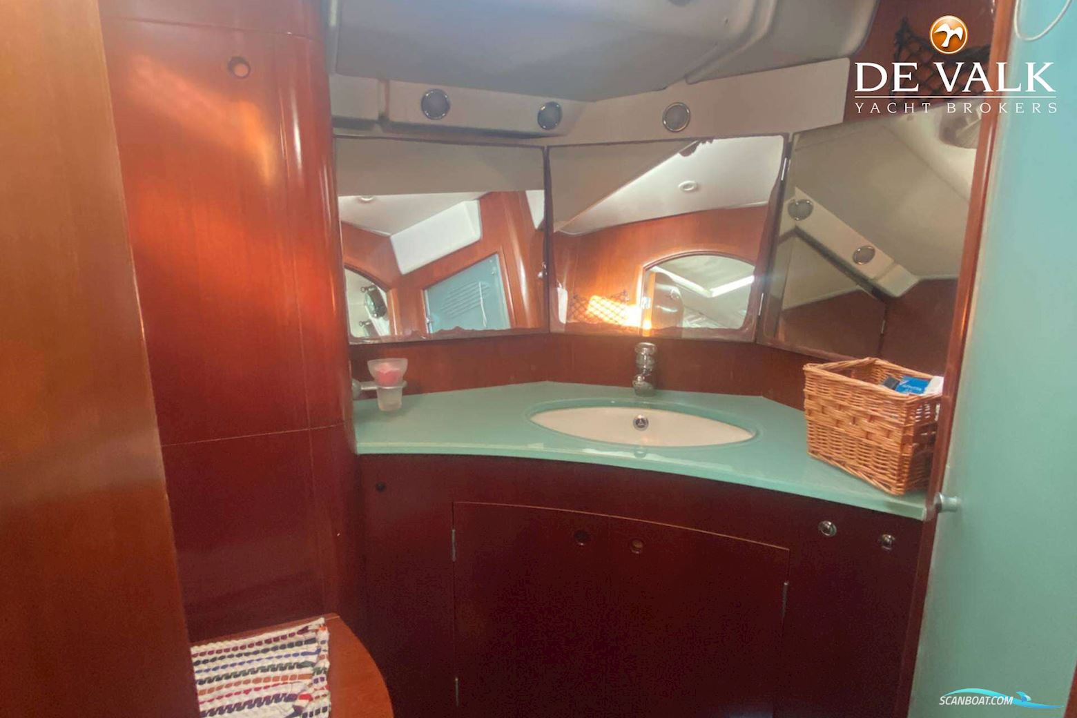 Beneteau 57