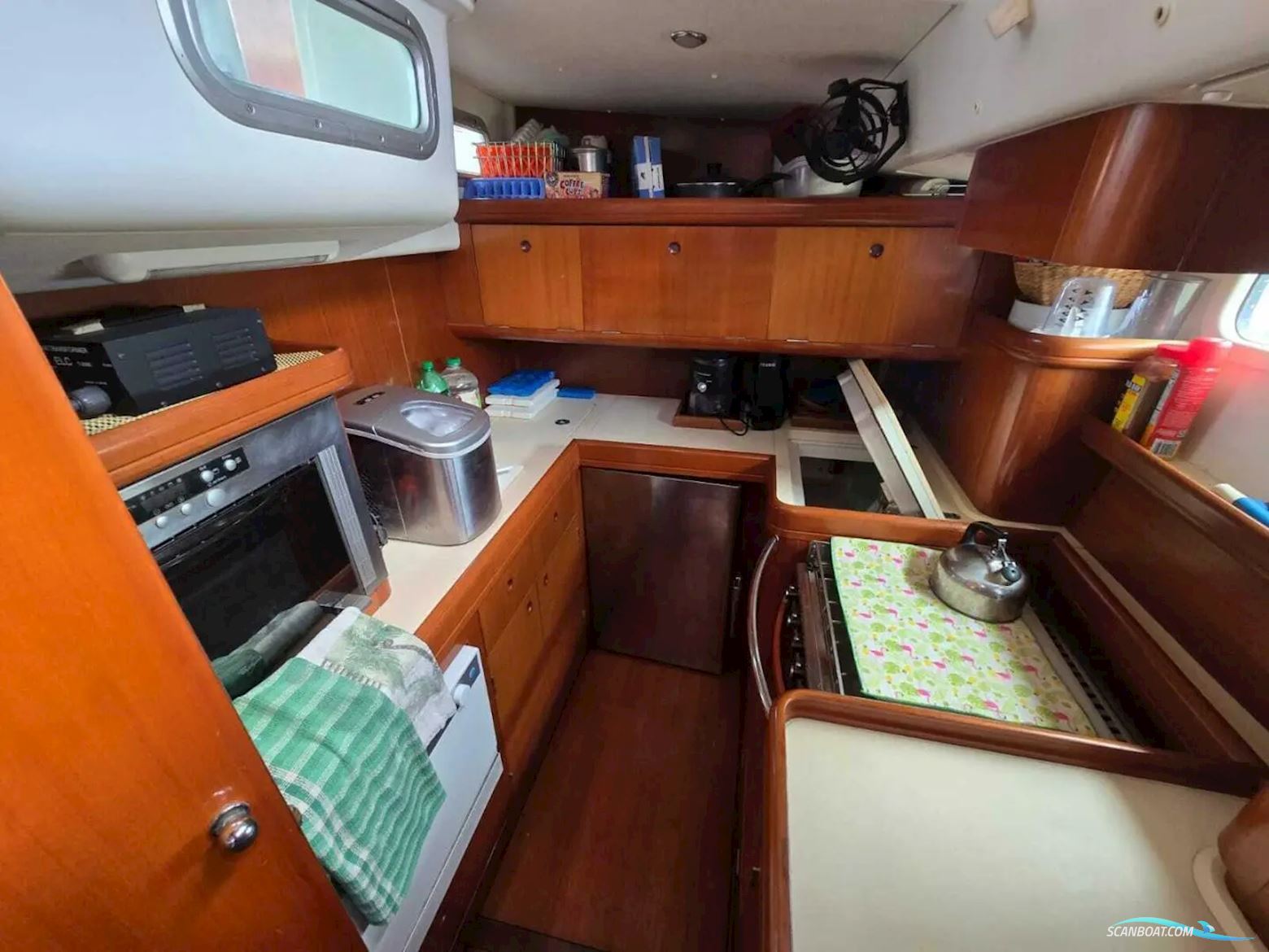 Beneteau 57