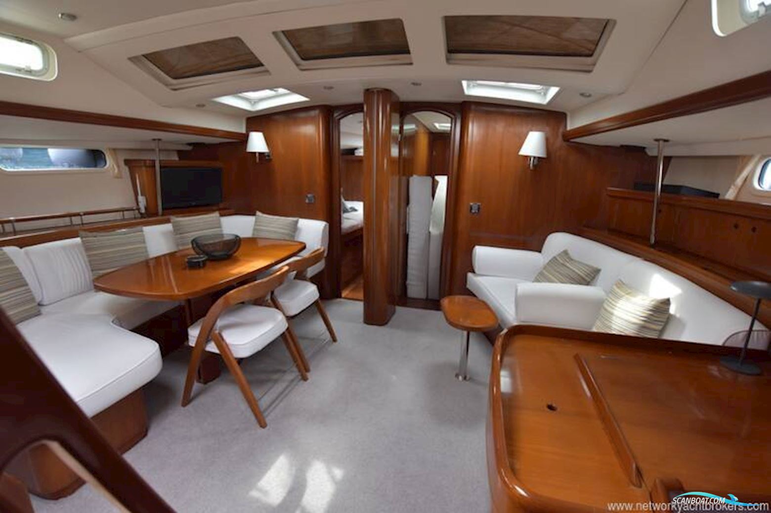 Beneteau 57