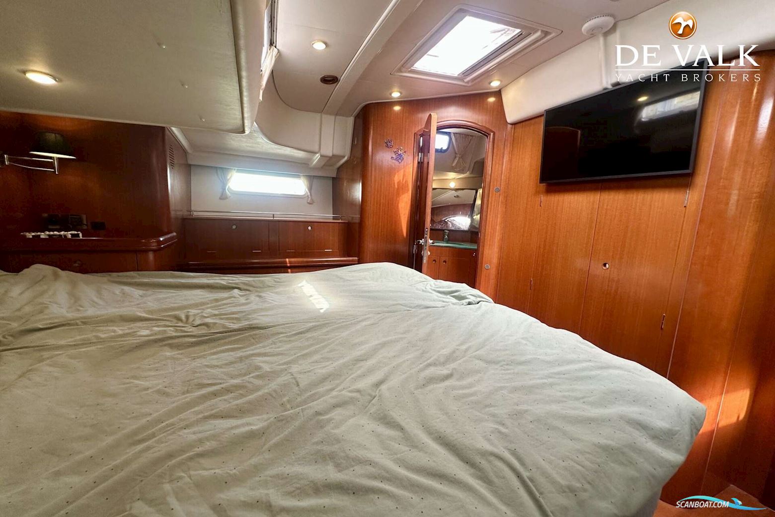 Beneteau 57