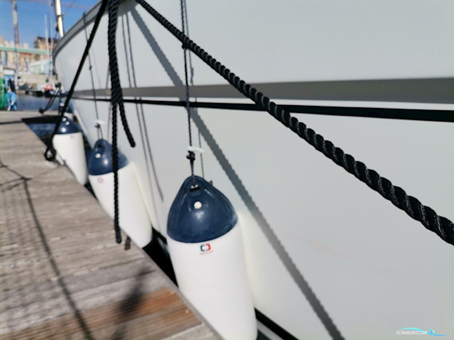 Beneteau Cyclades 43.3