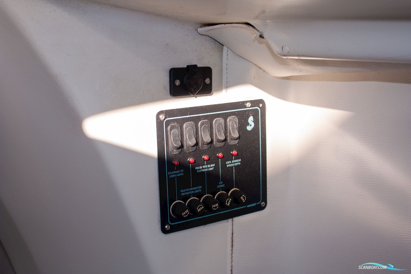 Beneteau First 210