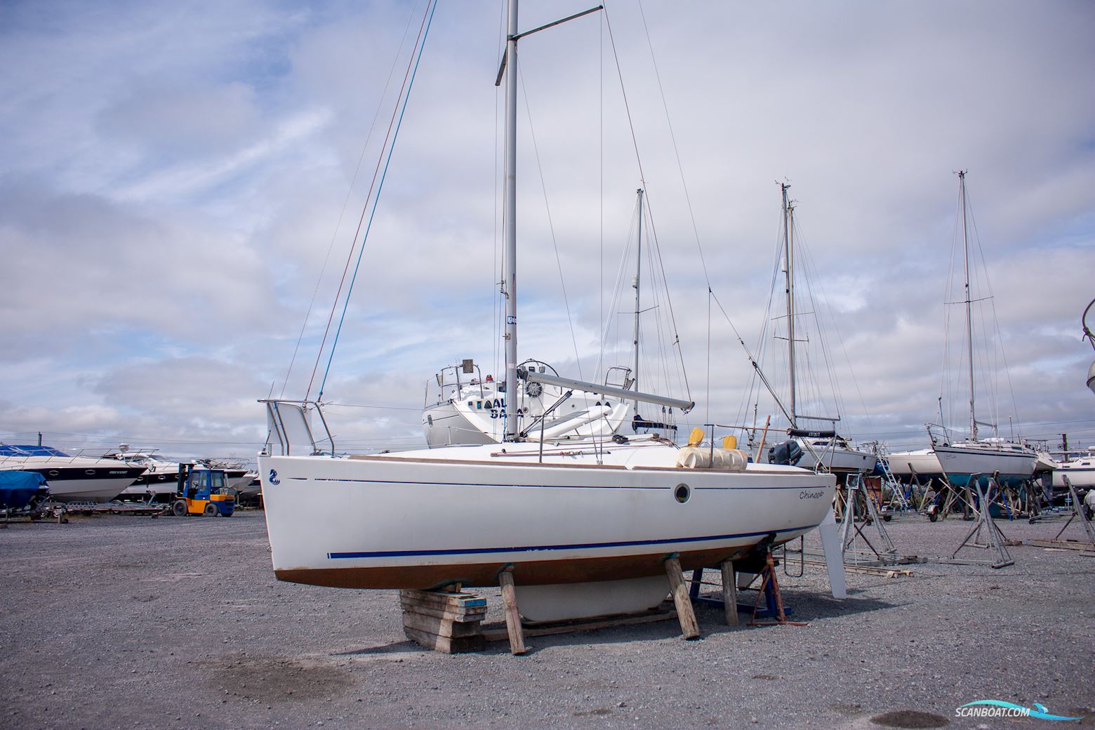 Beneteau First 211