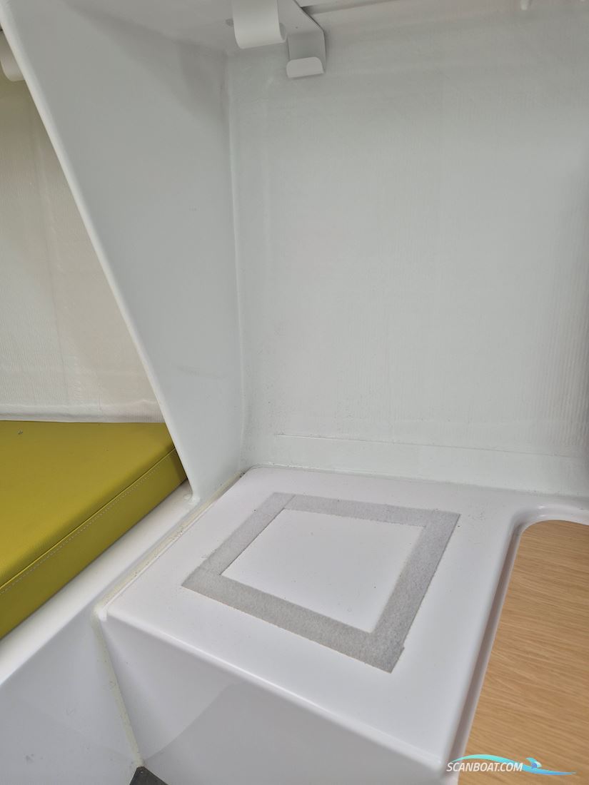 Beneteau First 24 SE