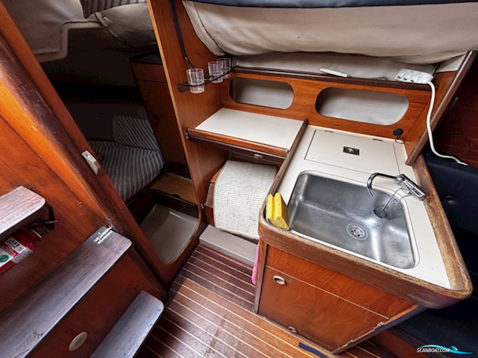 Beneteau First 27
