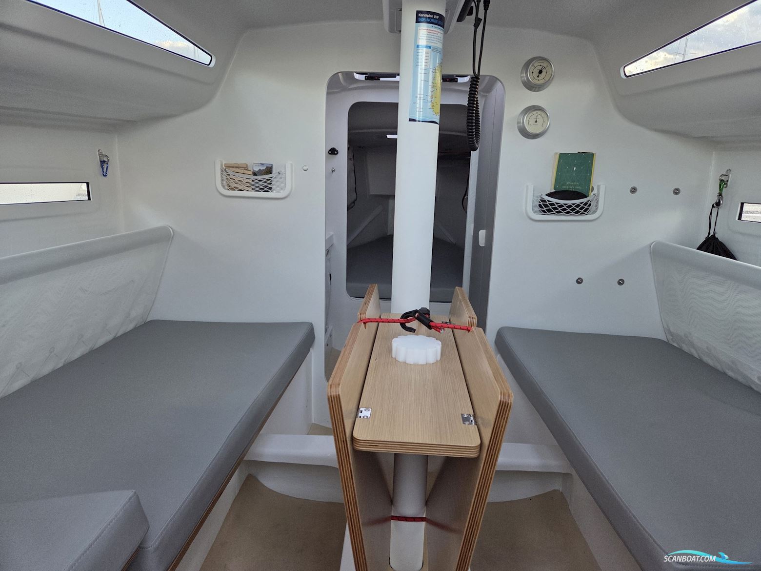 Beneteau First 27 Seascape Edition