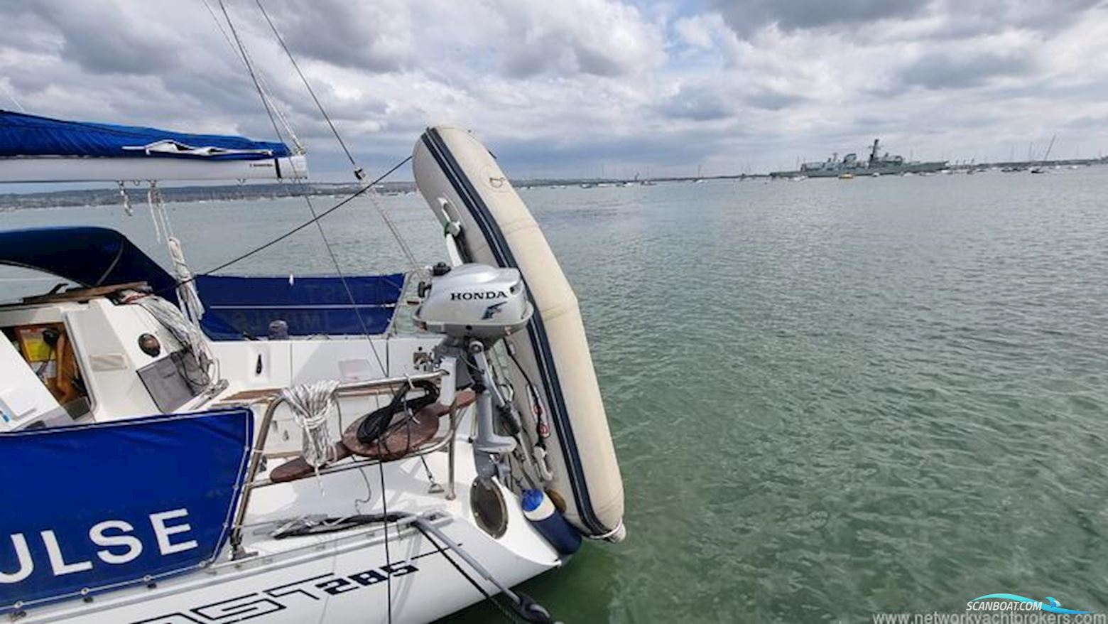Beneteau First 285