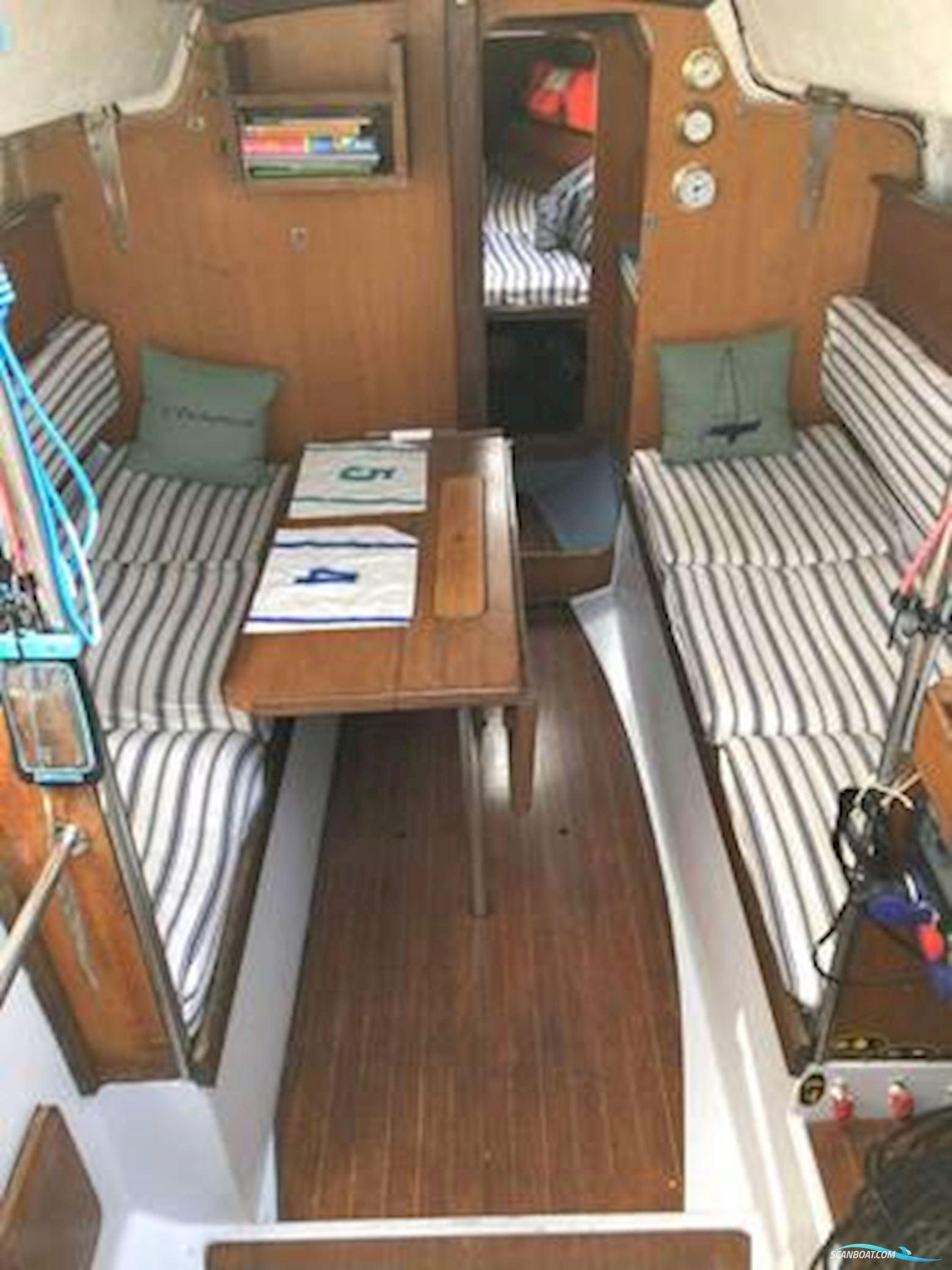 Beneteau First 30