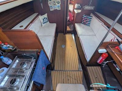 Beneteau First 30 Zeilboten 1980, met Yanmar 2YM15 motor, United Kingdom